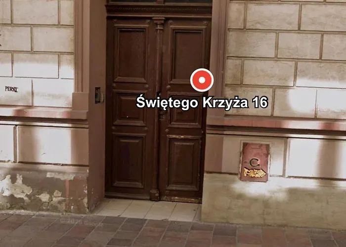 Saint Cross * كراكوفيا